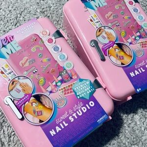 Set of 2 Sweet & Style Nail Studio Kits